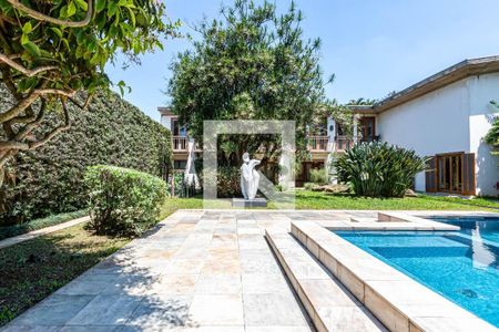 Casa à venda com 3 quartos, 1100m² em Morumbi, São Paulo