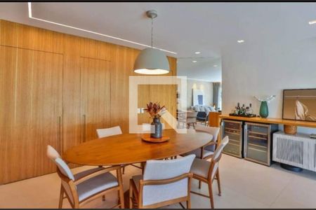 Apartamento à venda com 2 quartos, 120m² em Barra da Tijuca, Rio de Janeiro