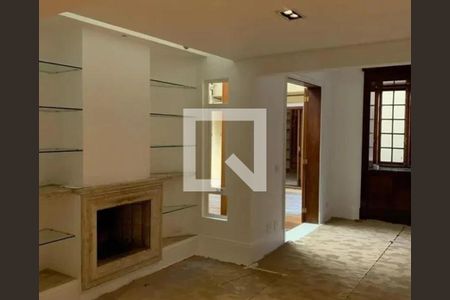 Casa à venda com 3 quartos, 300m² em Jardins, São Paulo