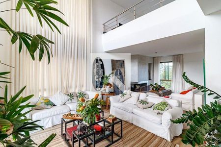 Apartamento à venda com 4 quartos, 310m² em Vila Suzana, São Paulo