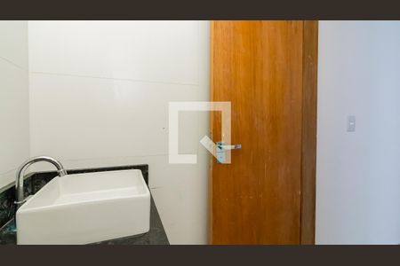 Banheiro de apartamento à venda com 2 quartos, 33m² em Jardim Aricanduva, São Paulo