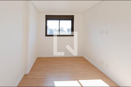 Quarto 1 de apartamento para alugar com 3 quartos, 108m² em Buritis, Belo Horizonte