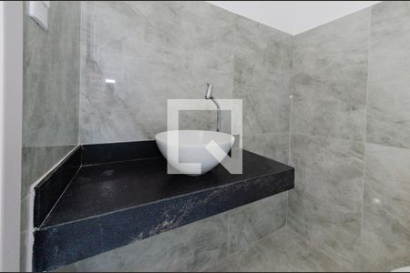 Lavabo de apartamento para alugar com 3 quartos, 104m² em Buritis, Belo Horizonte