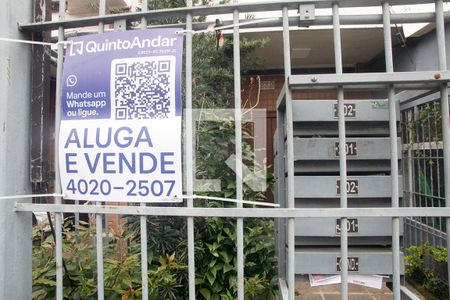 Plaquinha de apartamento à venda com 2 quartos, 63m² em Santana, Porto Alegre