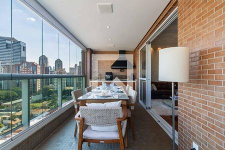 Varanda Sala/Cozinha de apartamento à venda com 3 quartos, 131m² em Cidade Monções, São Paulo