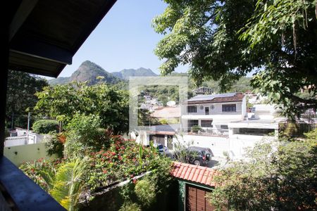 Vista de casa de condomínio à venda com 3 quartos, 360m² em Jacarepaguá, Rio de Janeiro