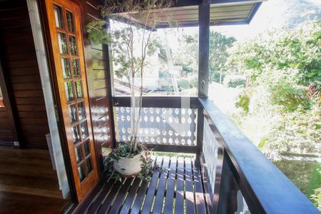 Casa de Condomínio à venda com 3 quartos, 360m² em Jacarepaguá, Rio de Janeiro