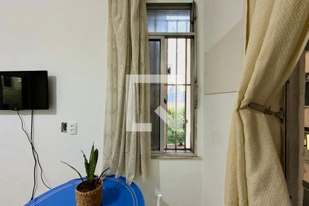 Sala/Quarto de kitnet/studio para alugar com 1 quarto, 16m² em Botafogo, Rio de Janeiro