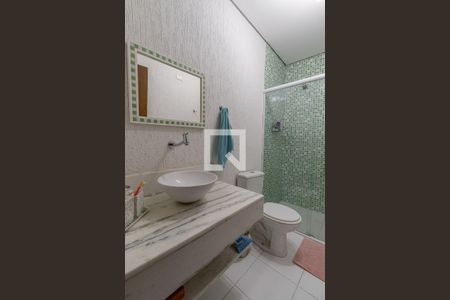 Banheiro de Serviço de casa à venda com 4 quartos, 465m² em Parque Boturussu, São Paulo