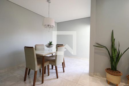 Sala de casa de condomínio para alugar com 2 quartos, 96m² em Residencial das Americas, Ribeirão Preto