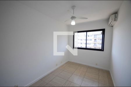 Quarto de apartamento à venda com 2 quartos, 73m² em São Cristóvão, Rio de Janeiro