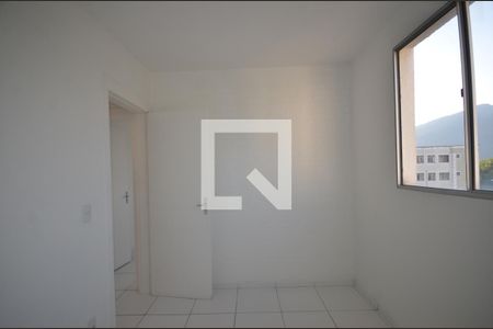 Quarto 1 de apartamento para alugar com 2 quartos, 42m² em Campo Grande, Rio de Janeiro