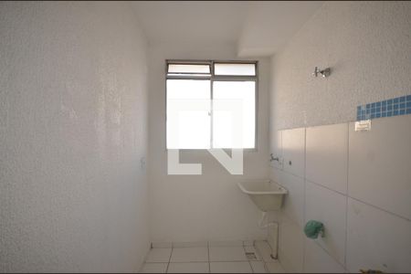Área de Serviço de apartamento para alugar com 2 quartos, 42m² em Campo Grande, Rio de Janeiro
