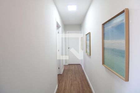 Corredor  de apartamento à venda com 2 quartos, 44m² em Usina Piratininga, São Paulo