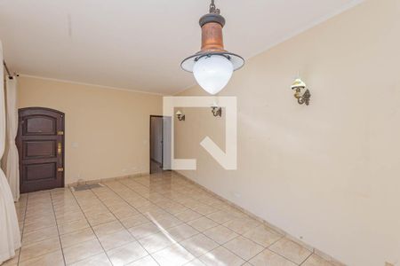 Sala de casa à venda com 3 quartos, 200m² em Vila Gumercindo, São Paulo