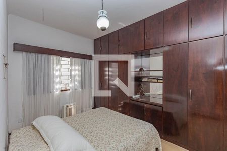 Quarto 1 de casa à venda com 3 quartos, 200m² em Vila Gumercindo, São Paulo