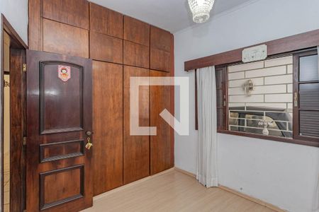 Quarto 2 de casa à venda com 3 quartos, 200m² em Vila Gumercindo, São Paulo