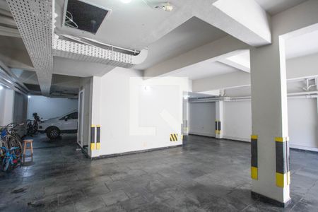 Garagem de apartamento para alugar com 2 quartos, 55m² em Conceição, Diadema