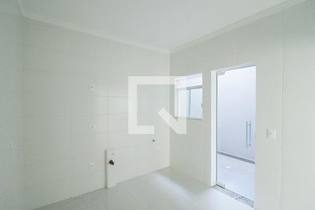 Cozinha e Área de Serviço de casa à venda com 3 quartos, 124m² em Jardim Santa Ines, São Paulo