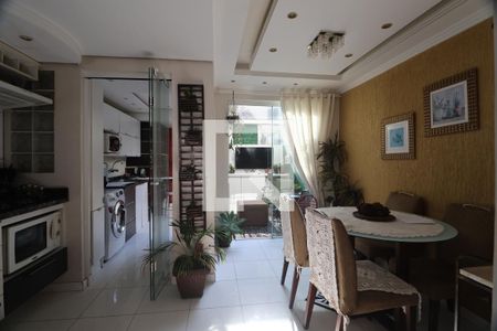Cozinha de casa de condomínio para alugar com 2 quartos, 80m² em Marechal Rondon, Canoas