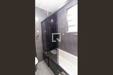Banheiro de apartamento para alugar com 1 quarto, 68m² em Centro, Niterói