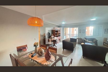 Sala de apartamento à venda com 3 quartos, 118m² em Vila Bastos, Santo André
