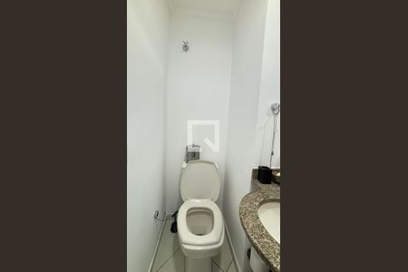 Lavabo de apartamento à venda com 3 quartos, 118m² em Vila Bastos, Santo André