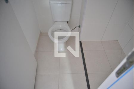 Banheiro Social de apartamento para alugar com 2 quartos, 35m² em Santa Maria, Santo André