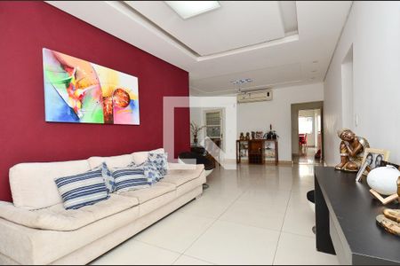 Sala de casa à venda com 4 quartos, 324m² em Colégio Batista, Belo Horizonte