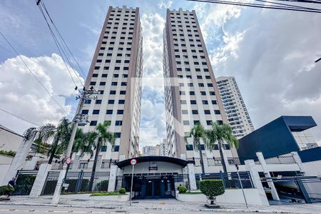 Fachada de apartamento à venda com 2 quartos, 60m² em Vila Bertioga, São Paulo
