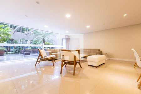 Apartamento à venda com 2 quartos, 102m² em Indianópolis, São Paulo