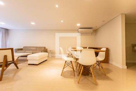 Apartamento à venda com 2 quartos, 102m² em Indianópolis, São Paulo