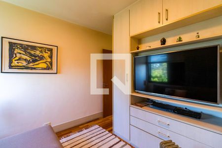 Quarto 1 de apartamento à venda com 4 quartos, 185m² em Vila Suzana, São Paulo