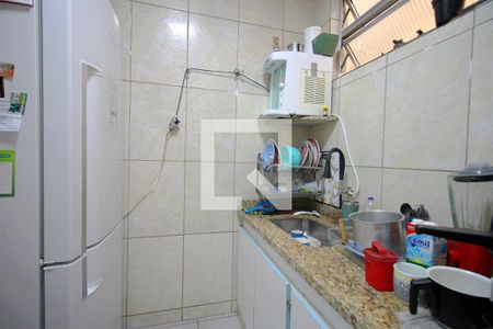 Cozinha de apartamento à venda com 2 quartos, 55m² em Colégio Batista, Belo Horizonte