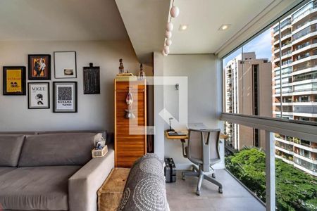 Foto 04 de apartamento à venda com 3 quartos, 95m² em Vila Nova Conceição, São Paulo