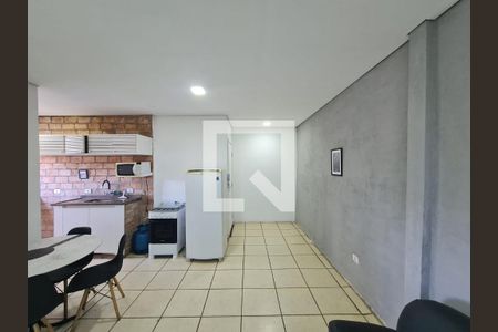 Sala de kitnet/studio para alugar com 1 quarto, 38m² em Vila Nossa Senhora de Fatima, Guarulhos
