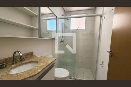Banheiro da Suíte de apartamento à venda com 2 quartos, 62m² em CECAP, Jundiaí
