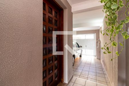 Corredor de Entrada de casa à venda com 2 quartos, 200m² em Vila Amalia (zona Norte), São Paulo