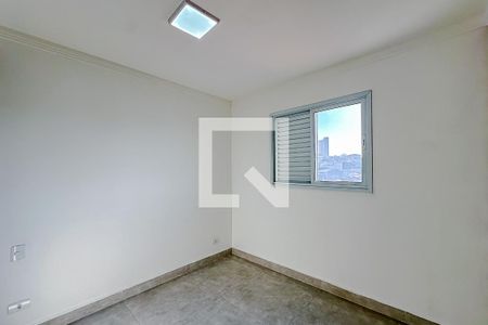 Quarto 1 de apartamento para alugar com 2 quartos, 60m² em Vila Prudente, São Paulo