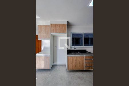 Cozinha de apartamento para alugar com 2 quartos, 60m² em Vila Prudente, São Paulo