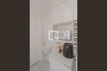 Cozinha de apartamento à venda com 2 quartos, 46m² em Jardim Esmeraldina, Campinas