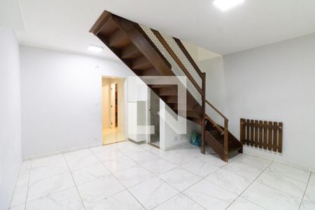 Sala de casa de condomínio à venda com 2 quartos, 100m² em Jaguaré, São Paulo