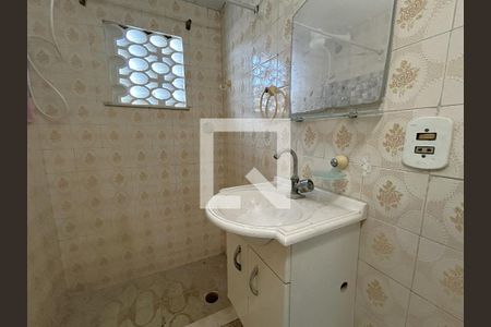 Banheiro da Suíte de casa para alugar com 1 quarto, 45m² em Cascadura, Rio de Janeiro