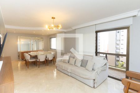 Sala de apartamento para alugar com 4 quartos, 143m² em Moema, São Paulo