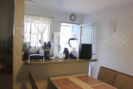 Cozinha de casa à venda com 2 quartos, 180m² em Jardim Santa Mena, Guarulhos