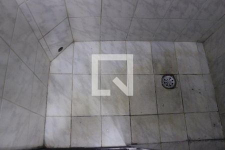 Banheiro Social de casa à venda com 2 quartos, 180m² em Jardim Santa Mena, Guarulhos