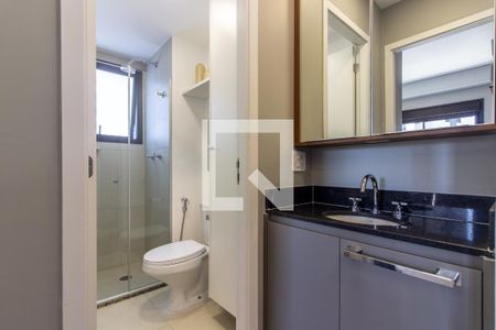 Banheiro de apartamento para alugar com 1 quarto, 32m² em Brooklin, São Paulo