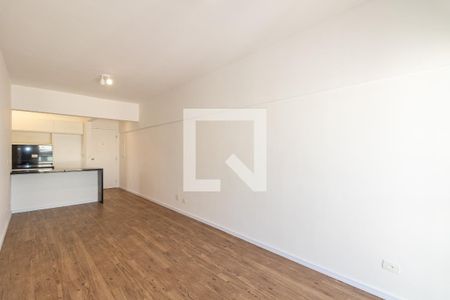 Sala de apartamento à venda com 2 quartos, 58m² em Vila Olímpia, São Paulo