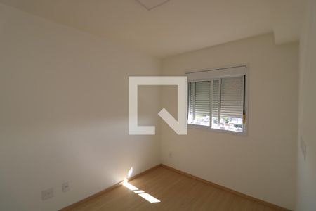 Quarto 1 de apartamento para alugar com 2 quartos, 38m² em Cidade Satelite Santa Barbara, São Paulo