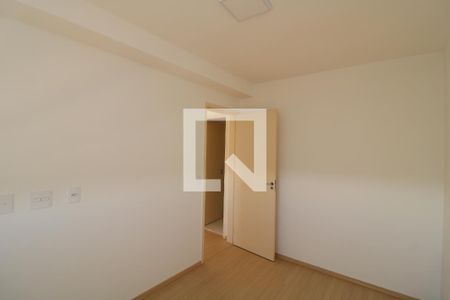 Quarto 1 de apartamento para alugar com 2 quartos, 38m² em Cidade Satelite Santa Barbara, São Paulo